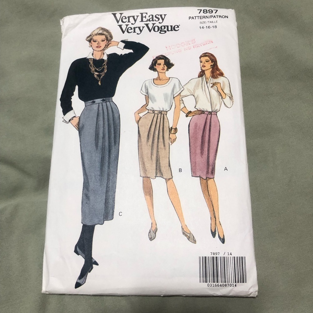Vintage Vogue 7897 - sizes 14-16-18- stylish skirt patterns